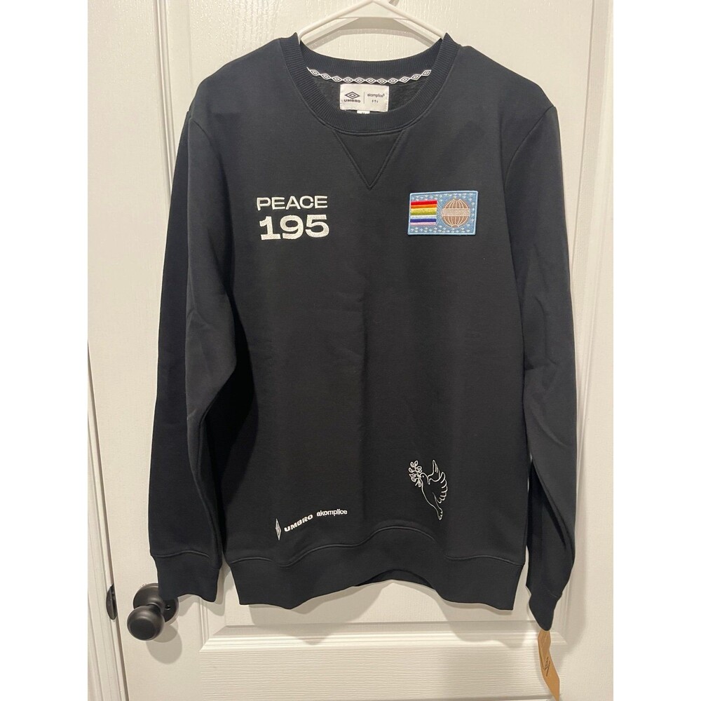 Umbro x Akomplice “Peace 195” Crewneck Sweatshirt – Medium – NWT